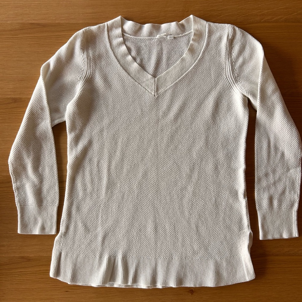 White V-Neck Sweater GapWaffle Look Tunic Length
